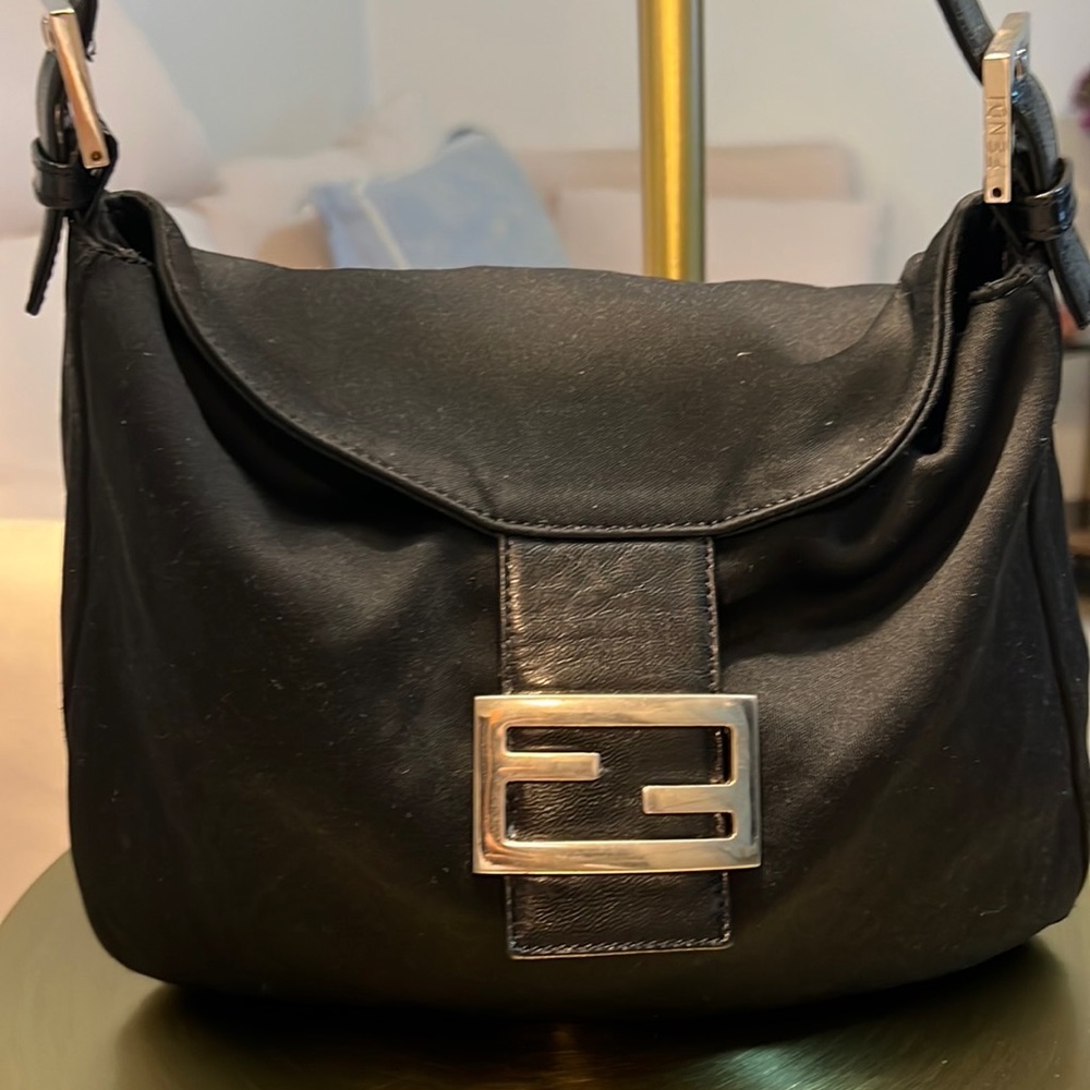 Fendi baguette